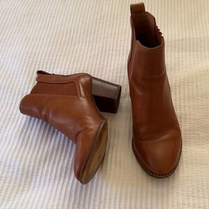 Madewell Chestnut Leather Block Heel Ankle Booties